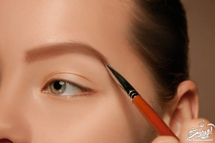 آرایش ابرو برای چشم پف دار